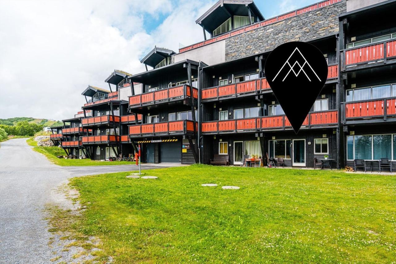 Leilighet Beitostolen Sentrum, Terrasse Og Innendors Parkering 외부 사진