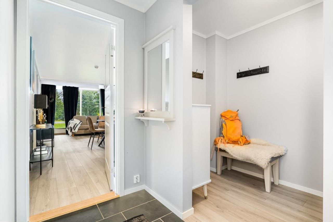 Leilighet Beitostolen Sentrum, Terrasse Og Innendors Parkering 외부 사진
