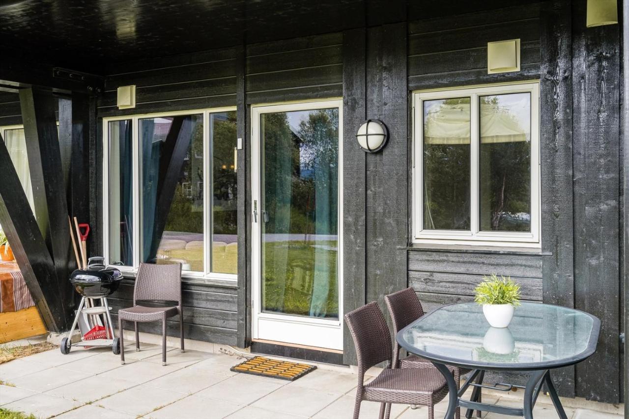 Leilighet Beitostolen Sentrum, Terrasse Og Innendors Parkering 외부 사진